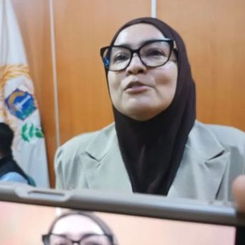 Rumah Dijarah, Astrid Kuya Mengaku Ikhlas dan Hadir di DPRD