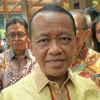 Cek Fakta: Bahlil Wajibkan Rakyat Indonesia Pakai Motor Listrik