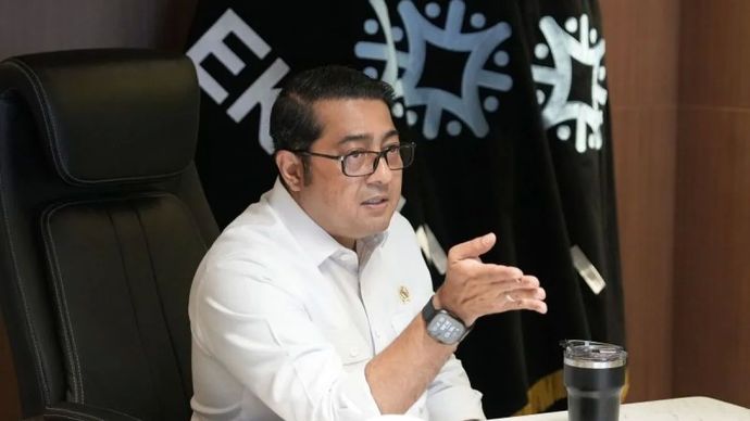 Portrait Menteri Ekonomi Kreatif Teuku Riefky Harsya. Jumat, 1 Agustus 22025.