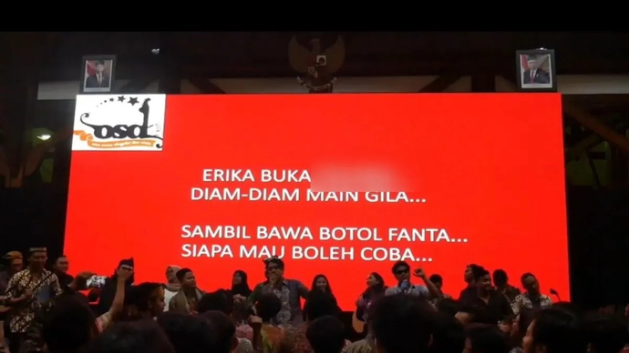 Tangkapan layar - video viral di media sosial tentang kegiatan Orkes Semi Dangdut HMT-ITB (OSD) yang membawakan lagu dengan lirik mengandung unsur objektifikasi perempuan berjudul 