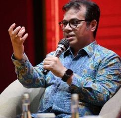 Komdigi Bahas Kolaborasi Pengembangan AI di Indonesia Bersama UC Berkeley