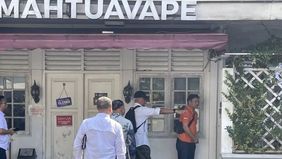 Komisi Kepolisian Nasional (Kompolnas) menindaklanjuti penyelidikan atas kematian diplomat muda Kementerian Luar Negeri, Arya Daru Pangayunan (ADP), dengan memeriksa langsung tempat kosnya di Jalan Gondangdia Kecil, Menteng, Jakarta Pusat. 