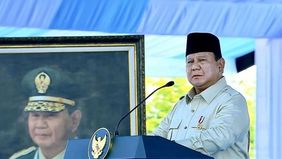 Presiden Republik Indonesia, Prabowo Subianto, menegaskan kepada jajaran pimpinan Tentara Nasional Indonesia (TNI) mulai dari Panglima TNI, panglima pasukan, hingga komandan pasukan agar selalu menjadi teladan dengan turun langsung ke daerah rawan.