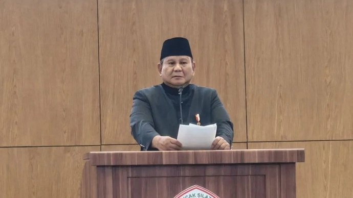 Arsip - Presiden Prabowo Subianto yang juga menjabat sebagai Ketua Umum Pengurus Besar Ikatan Pencak Silat Indonesia (PB IPSI) memberikan sambutan pada pembukaan Musyawarah Nasional (Munas) XVI PB IPSI 2026 di JCC Senayan, Jakarta, Sabtu (11/4/2026).