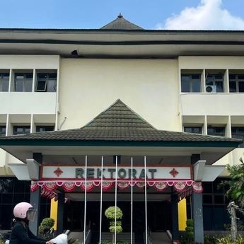 KPK Sita Dokumen hingga Barang Bukti Elektronik Usai Geledah 8 Rumah dan Rektorat Unsoed