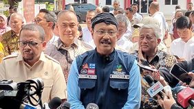 Menteri Sosial Saifullah Yusuf memantau langsung pelaksanaan simulasi penuh Sekolah Rakyat Rintisan yang dimulai hari ini, Rabu, 9 Juli 2025, dan akan berlangsung selama dua hari ke depan. 