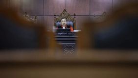 Mahkamah Konstitusi (MK) menunda sidang lanjutan uji materi Undang-Undang Nomor 1 Tahun 2025 tentang Badan Usaha Milik Negara (UU BUMN), setelah DPR dan Presiden belum siap memberikan keterangan yang semula dijadwalkan pada Kamis, 25 September 2025.
