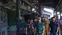 Kasum TNI Letjen Richard Tampubolon Tinjau Tambang Ilegal yang Disita di Bangka Belitung