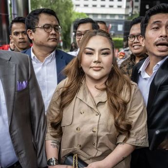 KPK Masih Butuhkan Keterangan Lisa Mariana Terkait Kasus Bank BJB