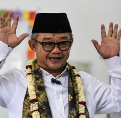 Prabowo Naikkan Gaji Guru Honorer Rp2 Juta, Guru ASN Naik 1 Kali Gaji