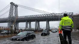 Gubernur New York Tetapkan Status Darurat Akibat Curah Hujan Ekstrem