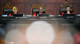 MK Tegaskan Masyarakat Adat Tak Perlu Izin Berkebun di Hutan Jika Tak untuk Komersial