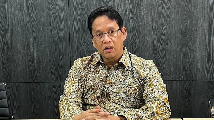Menteri Keuangan Purbaya Yudhi Sadewa memberi keterangan kepada awak media seusai menerima Asosiasi Pemerintah Provinsi Seluruh Indonesia (APPSI) dalam pertemuan yang membahas penguatan sinergi fiskal melalui mekanisme Transfer ke Daerah (TKD) dan Dana Bagi Hasil (DBH) di Kantor Kementerian Keuangan Jakarta, Selasa (7/10/2025). 