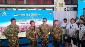 Menteri Dalam Negeri Tito Karnavian mengumumkan bahwa pemerintah tengah menyiapkan program retret untuk seluruh sekretaris daerah (sekda) di Indonesia, baik dari tingkat provinsi maupun kabupaten/kota. Kegiatan tersebut rencananya akan digelar di Mag