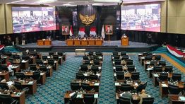 DPRD DKI Sahkan Raperda Perubahan APBD 2025 Menjadi Perda
