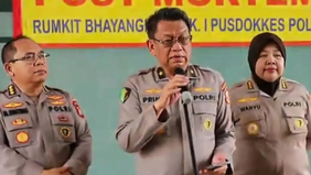 RS Polri Kramat Jati berhasil mengidentifikasi sepuluh kantong jenazah korban kecelakaan antara KRL CommuterLine dan kereta diesel jarak jauh di Stasiun Bekasi Timur yang terjadi pada Senin, 27 April 2026 malam.