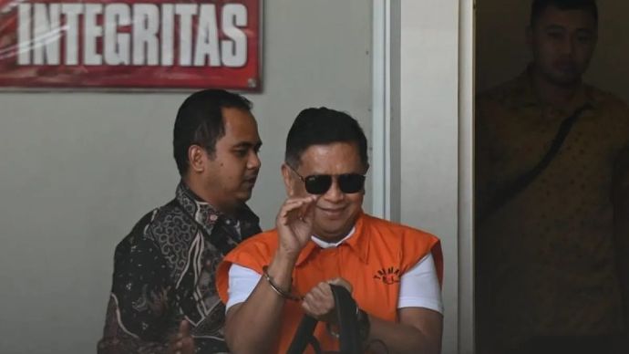 Sekretaris Jenderal PDI Perjuangan Hasto Kristiyanto setelah menjalani pengobatan dan kembali ke Rumah Tahanan Komisi Pemberantasan Korupsi, Jakarta, Jumat 1 Agustus 2025. ANTARA/Sulthony Hasanuddin.