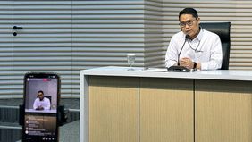 Komisi Pemberantasan Korupsi (KPK) tengah menelusuri proses pembuatan Surat Keputusan Menteri Agama (Menag) Nomor 130 Tahun 2024 tentang Kuota Haji Tambahan Tahun 1445 Hijriah/2024 Masehi, yang mengatur pembagian kuota haji pada tahun tersebut.