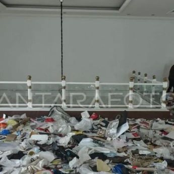 Polisi Tangkap Belasan Penjarah Rumah Uya Kuya, Kebanyakan Waerga Sekitar