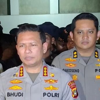 Geledah Ruko 3 Lantai di Cipete, Polisi Amankan Dokumen hingga Perangkat Komputer