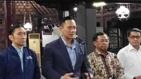Ketua Umum Partai Demokrat, Agus Harimurti Yudhoyono (AHY), menyatakan partainya memberikan dukungan penuh kepada Presiden Prabowo Subianto dalam upaya meredakan dinamika politik dan sosial yang tengah terjadi di berbagai daerah.