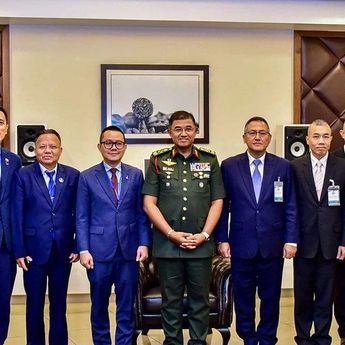 Thailand Bantah Tuduhan Rencana Pembunuhan Terhadap Hun Sen dan Hun Manet