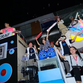 Kemenparekraf Tampilkan Kekuatan Ekonomi Kreatif dalam Karnaval Bersatu