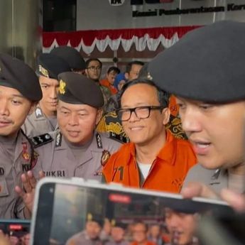 KPK Temukan 4 HP Tersembunyi di Plafon Rumah Immanuel Ebenezer