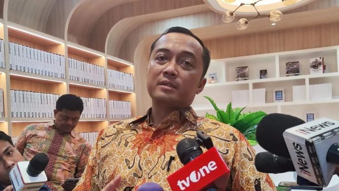 Menteri Sekretaris Negara Prasetyo Hadi memberikan keterangan pers di Kompleks Istana Kepresidenan, Jakarta, Selasa 5 Agustus 2025. (ANTARA/Mentari Dwi Gayati)