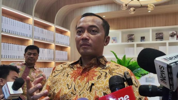 Menteri Sekretaris Negara Prasetyo Hadi memberikan keterangan pers di Kompleks Istana Kepresidenan, Jakarta, Selasa 5 Agustus 2025. (ANTARA/Mentari Dwi Gayati)