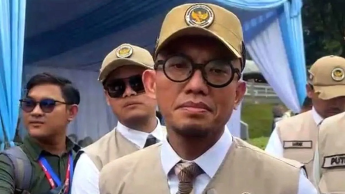 Arsip foto - Wakil Menteri Haji dan Umrah RI Dahnil Anzar Simanjuntak dalam pengukuhan petugas haji di Asrama Haji Pondok Gede, Jakarta, Jumat (30/1/2026). ANTARA/Asep Firmansyah/pri.