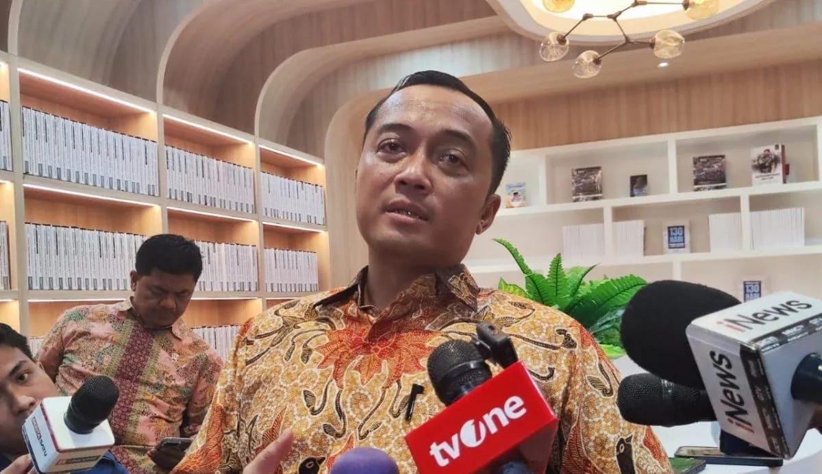 Menteri Sekretaris Negara Prasetyo Hadi memberikan keterangan pers di Kompleks Istana Kepresidenan, Jakarta, Selasa 5 Agustus 2025. (ANTARA/Mentari Dwi Gayati) <b>(Antara)</b>