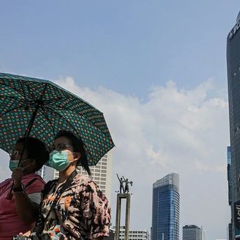 BMKG Jelaskan Penyebab Suhu  37 Derajat di Indonesia