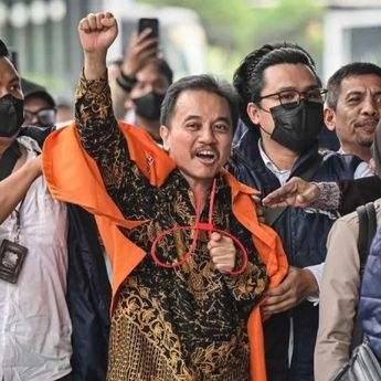 Kasus Roy Suryo dan Dokter Tifa Dilimpahkan ke PN Jakarta Timur