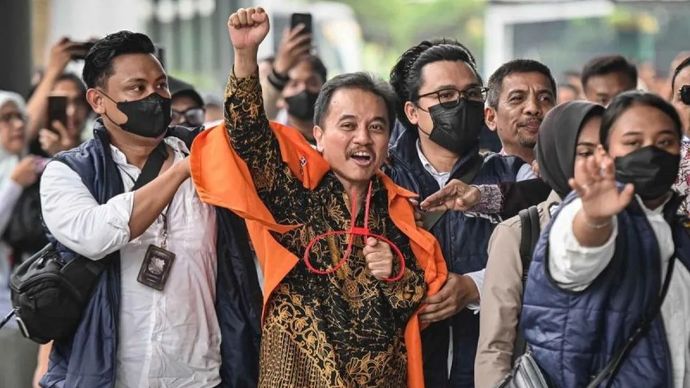 Tersangka kasus dugaan fitnah dan pencemaran nama baik terkait keaslian ijazah Presiden ke-7 RI Joko Widodo (Jokowi), Roy Suryo di Jakarta, Senin, 22 Juni 2026.