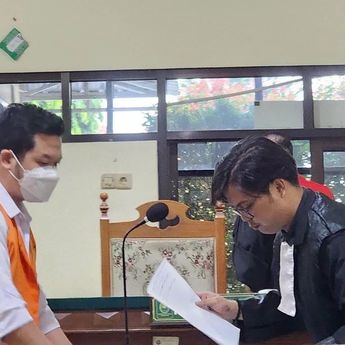 Polisi Penganiaya Bayi di Semarang Dituntut 14 Tahun Penjara