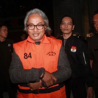 KPK Geledah KPP Madya Banjarmasin dan Kantor PT BKB, Sita Dokumen Terkait Restitusi Pajak