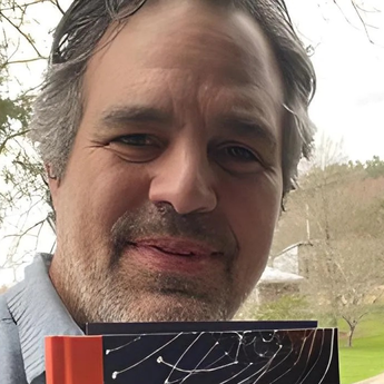 Mark Ruffalo Dukung Kampanye &lsquo;Tax the Rich&rsquo;, Desak Gubernur New York Pajaki Orang Kaya