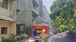 Kebakaran Asrama Polisi Kalideres Berhasil Dipadamkan, 4 Kamar Hangus