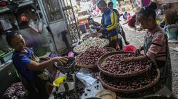 Harga Pangan Hari Ini: Cabai Merah Keriting Tembus Rp110 Ribu per Kg, Bawang Merah Rp60 Ribu per Kg