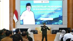 Menteri Sosial RI Saifullah Yusuf memastikan lebih dari 33.000 pendamping Program Keluarga Harapan (PKH) di seluruh Indonesia akan segera diangkat menjadi Aparatur Sipil Negara (ASN) sebagai wujud komitmen pemerintah meningkatkan kesejahteraan masyar