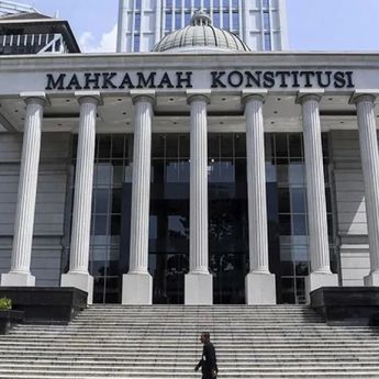 Dulu MK Tak Bolehkan Mahasiswa Gugat Presidential Threshold, Kenapa Sekarang Bisa?