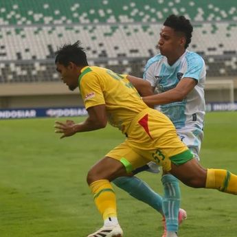 Dramatis! PSBS Biak Taklukkan Persita 2-1