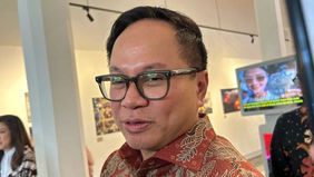 Wakil Menteri BUMN Kartika Wirjoatmodjo menyatakan layanan kereta khusus untuk petani dan pedagang segera diluncurkan. Program ini digagas untuk memudahkan distribusi hasil bumi dan barang dagangan yang selama ini terkendala padatnya penumpang kereta