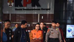 Komisi Pemberantasan Korupsi (KPK) mengungkap dugaan adanya permintaan imbalan yang dilakukan mantan Sekretaris Jenderal MPR RI Ma'ruf Cahyono kepada calon vendor atau rekanan yang mengikuti proses pengadaan barang dan jasa di lingkungan Sekretariat 