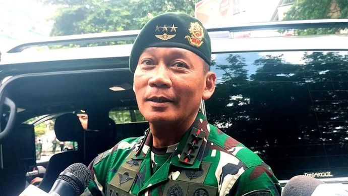 Panglima Komando Cadangan Strategis TNI AD (Pangkostrad) Letnan Jenderal TNI Mohammad Fadjar datang ke lokasi demo di Jalan Kramat Kwitang, Jakarta Pusat, Sabtu, 30 Agustus 2025