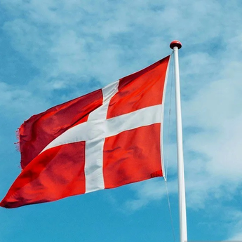 Denmark Imbau Warga Kurangi Berkendara di Tengah Lonjakan Harga Minyak