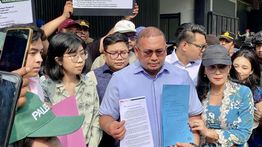 BAM Terima Dokumen Tuntutan Rakyat 17+8, Langsung Serahkan ke Pimpinan DPR
