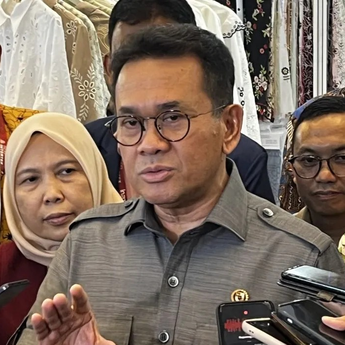 Mendag Pastikan Stok Minyakita Aman Meski Harga Naik Tipis