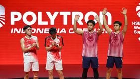 Harapan publik tuan rumah untuk melihat wakil Indonesia mengangkat trofi Indonesia Open 2026 pupus setelah pasangan ganda putra Raymond Indra/Nikolaus Joaquin harus mengakui keunggulan wakil Malaysia, Goh Sze Fei/Nur Izzuddin, pada partai final yang 